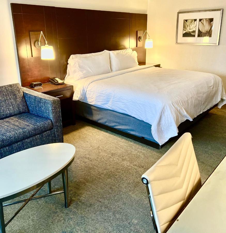 Holiday Inn Virginia Beach - Norfolk By Ihg Εξωτερικό φωτογραφία