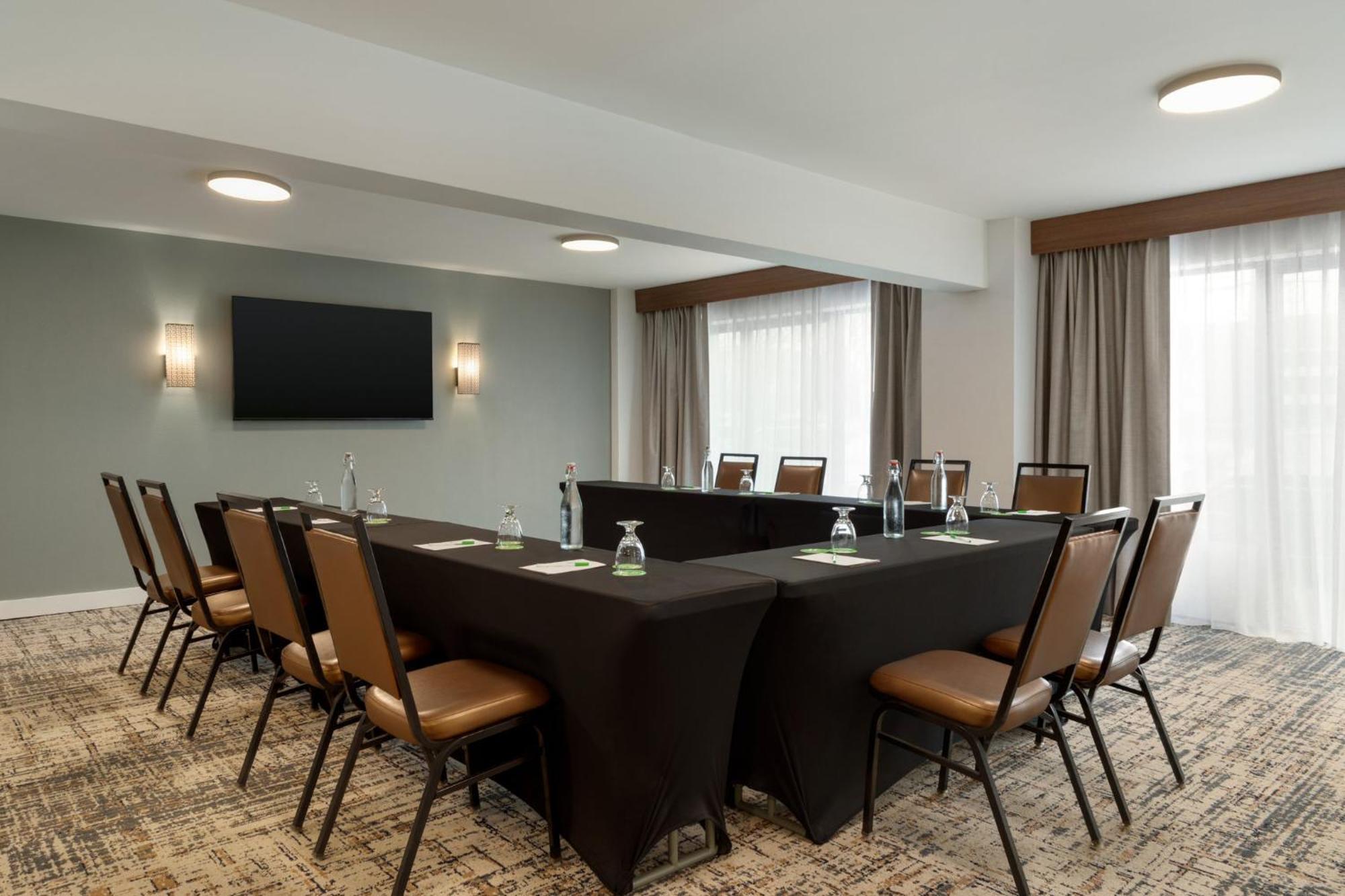 Holiday Inn Virginia Beach - Norfolk By Ihg Εξωτερικό φωτογραφία