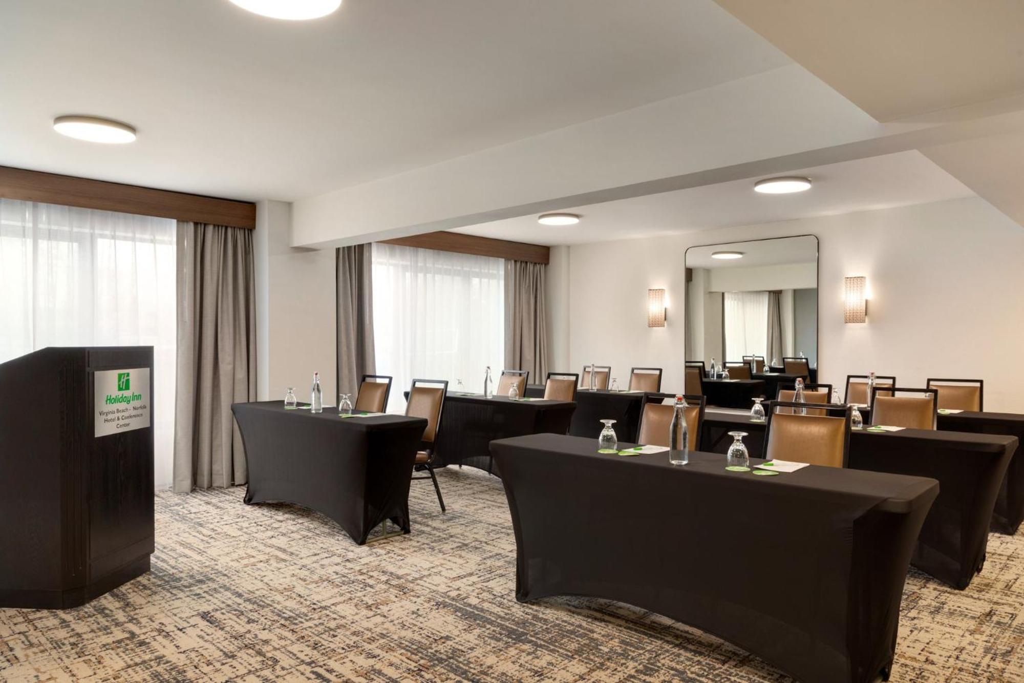 Holiday Inn Virginia Beach - Norfolk By Ihg Εξωτερικό φωτογραφία