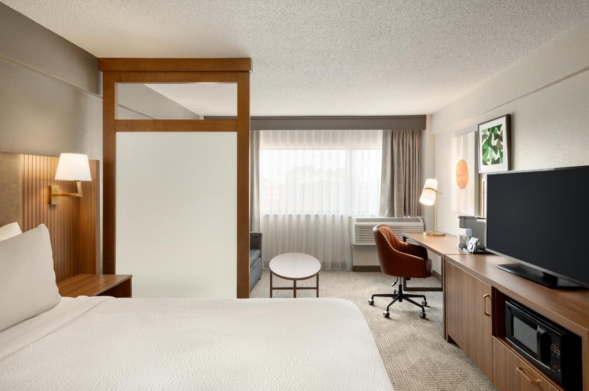 Holiday Inn Virginia Beach - Norfolk By Ihg Εξωτερικό φωτογραφία