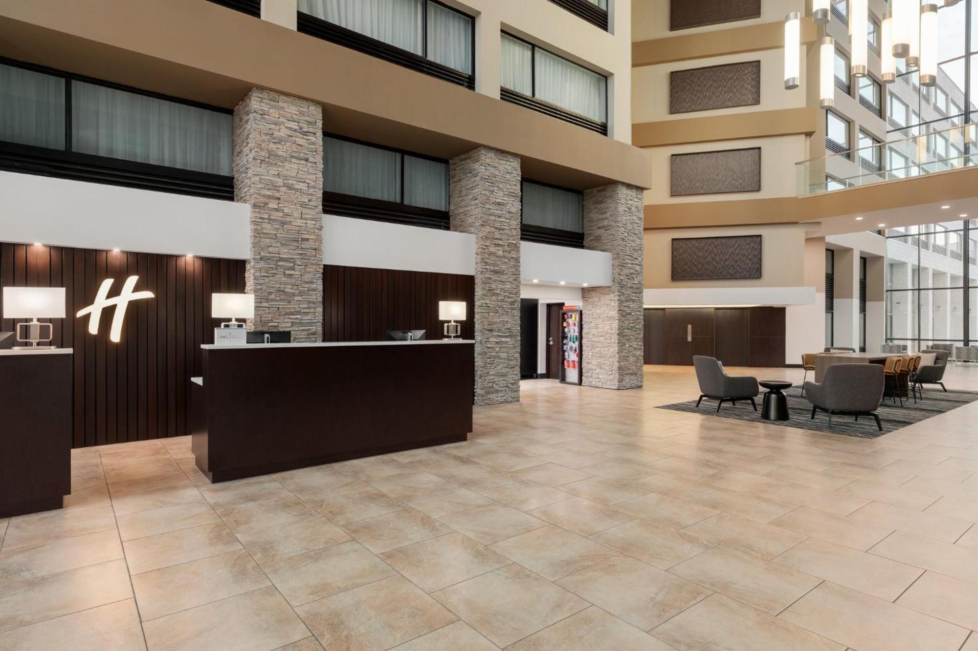 Holiday Inn Virginia Beach - Norfolk By Ihg Εξωτερικό φωτογραφία