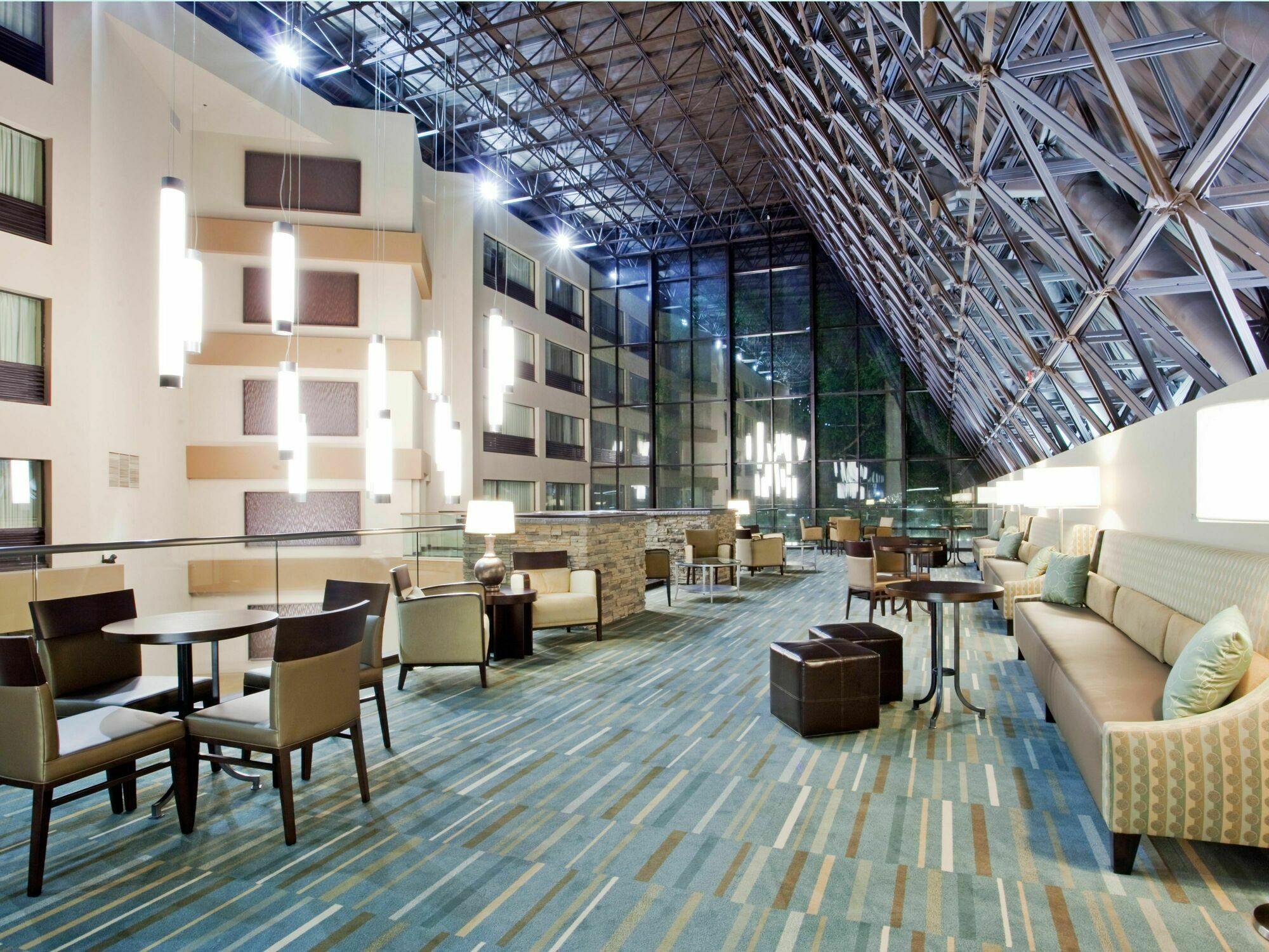 Holiday Inn Virginia Beach - Norfolk By Ihg Εξωτερικό φωτογραφία